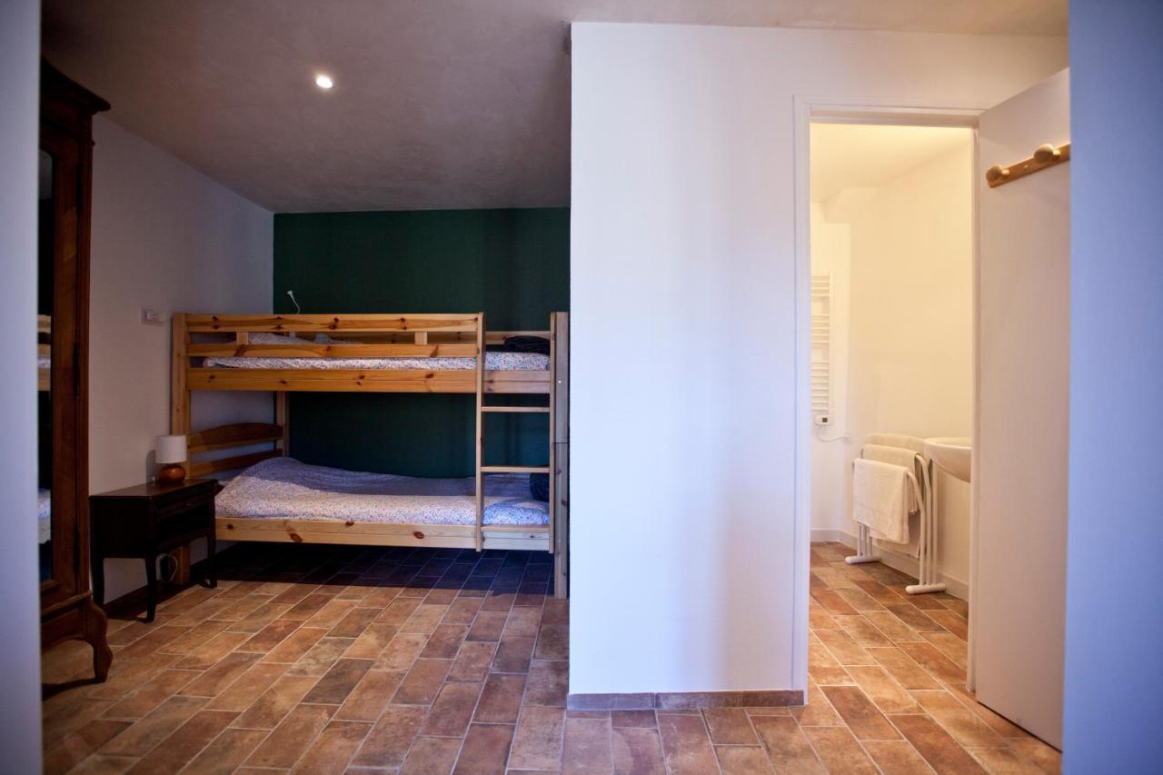 Hotel De La Place Mezel  Екстер'єр фото